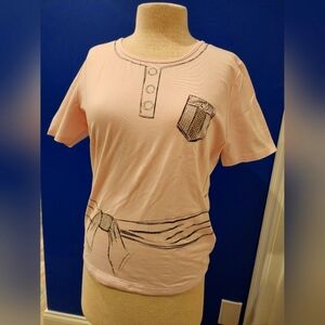 Modeling Women's light pink tee XL